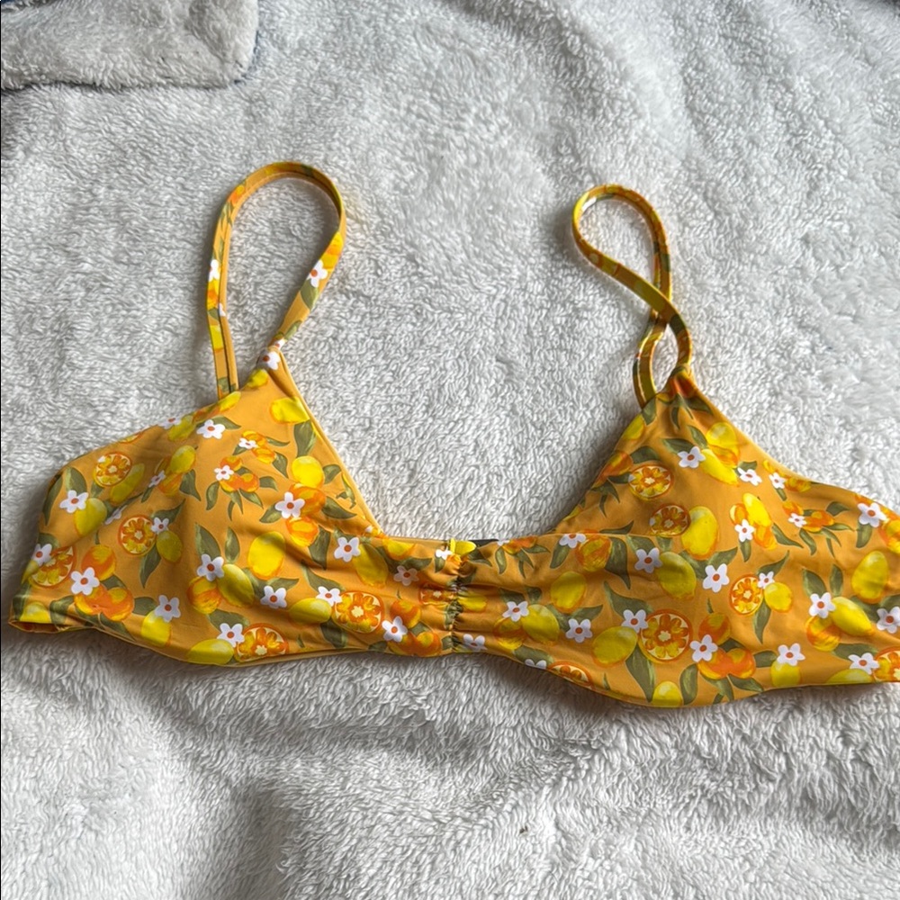 Dippin Daisy’s Positano Top
